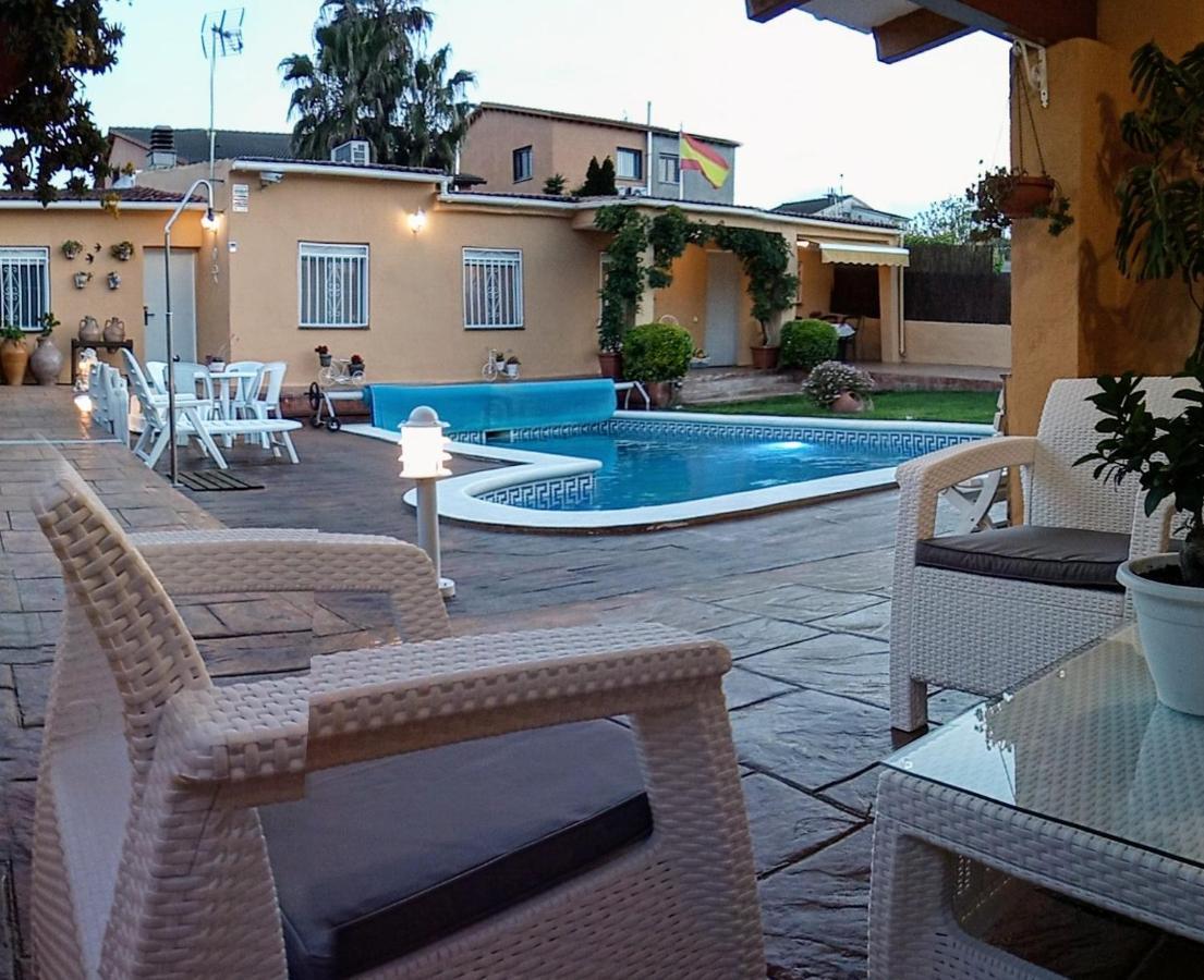 Chalet Vacacional Con Piscina Privada Y Barbacoa Таррагона Екстер'єр фото