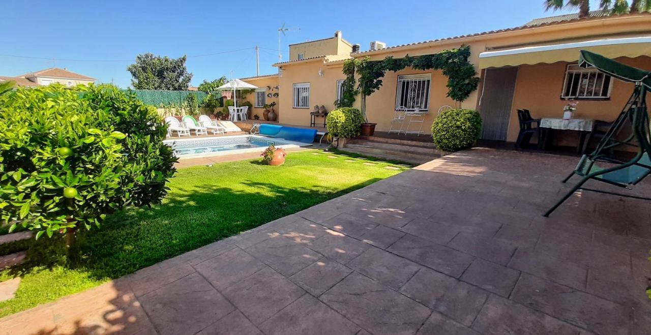 Chalet Vacacional Con Piscina Privada Y Barbacoa Таррагона Екстер'єр фото